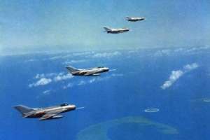 Hoàng Sa mãi mãi là lãnh thổ của Việt Nam: Bài 5:Trung Quốc phái MiG oanh tạc dữ dội, Hoàng Sa thất thủ