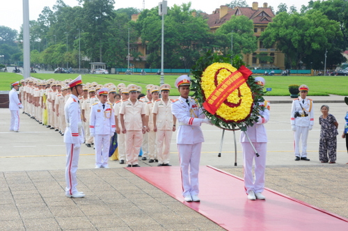 canh sat co dong 2017 2