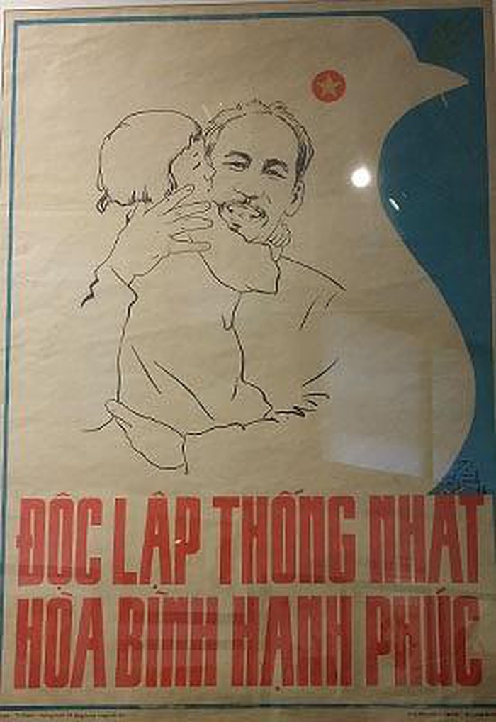 Bác Hồ: Hình ảnh bác đã trở thành biểu tượng văn hóa của Việt Nam. Bác Hồ đã dẫn đầu nhân dân ta đánh đuổi thực dân Pháp, đánh bại kẻ thù Mỹ, giành độc lập cho đất nước. Xem ảnh về Bác Hồ để tôn vinh vị lãnh tụ vĩ đại này.
