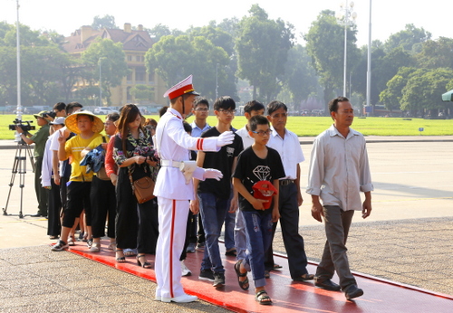 ngay dau tien 9 4