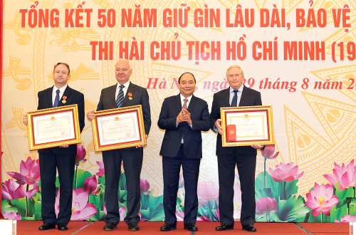 hoi nghi 50 nam 6