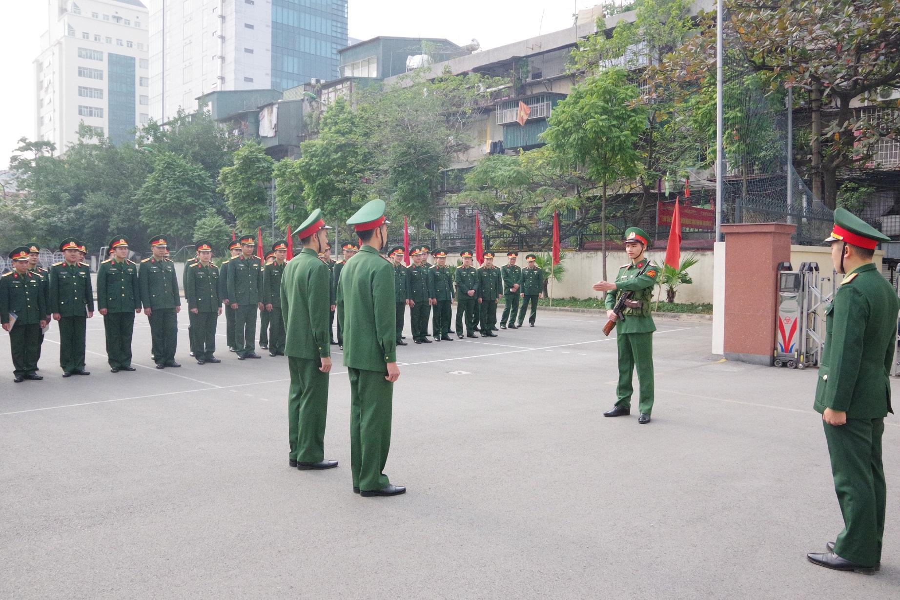 tap huan quan su 2010 2