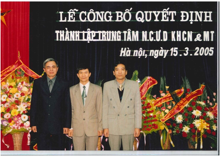 15 nam trung tam 1