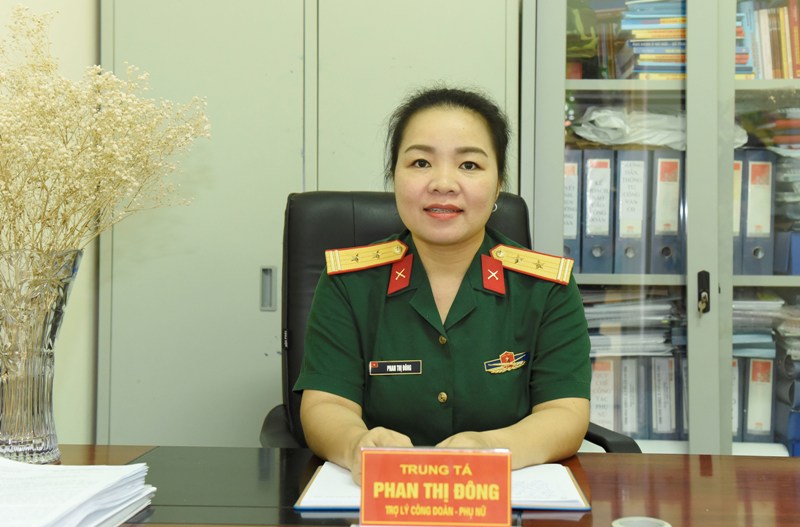 phong van dc Dong