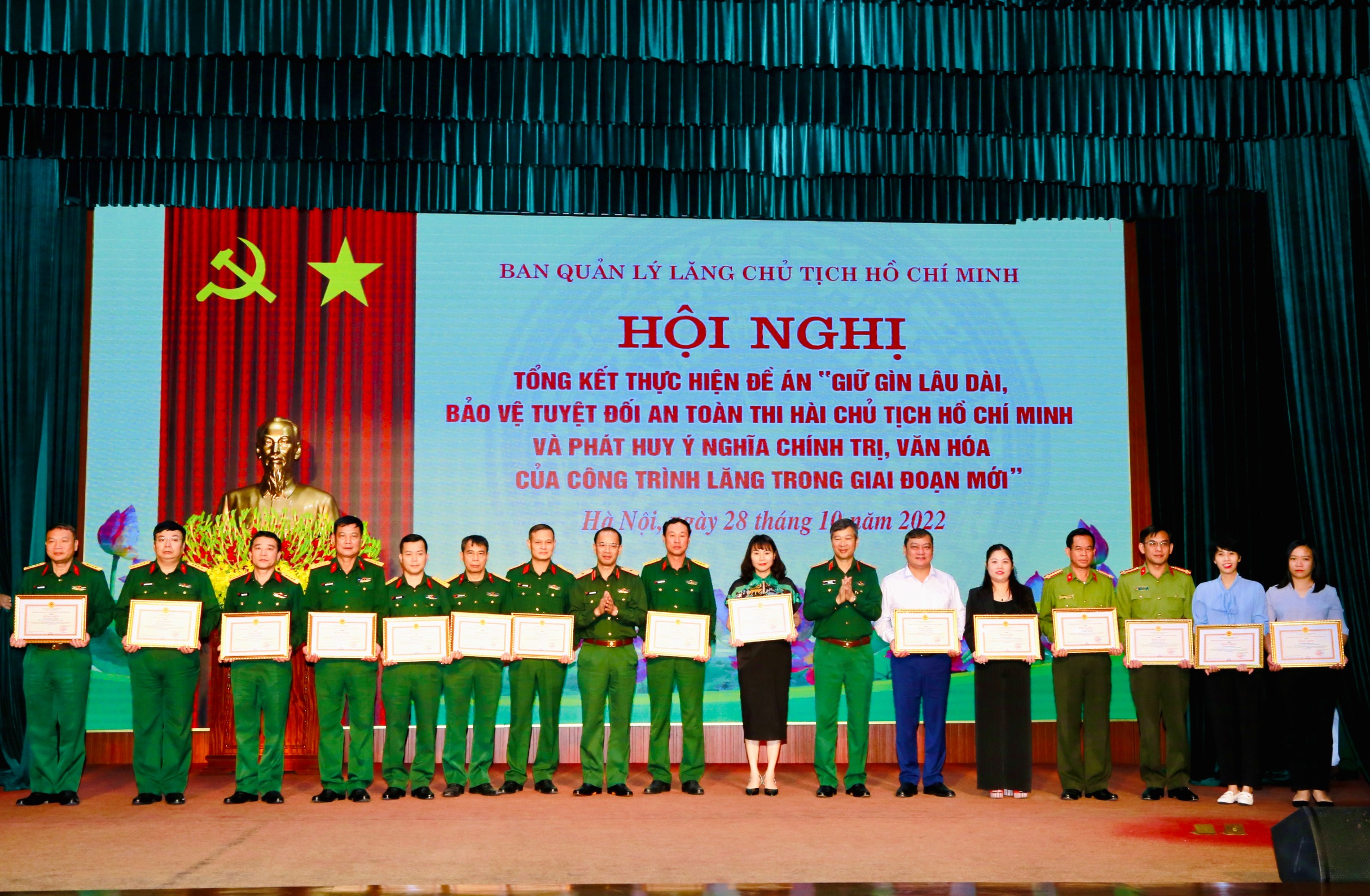 hoi nghi trao kt 2