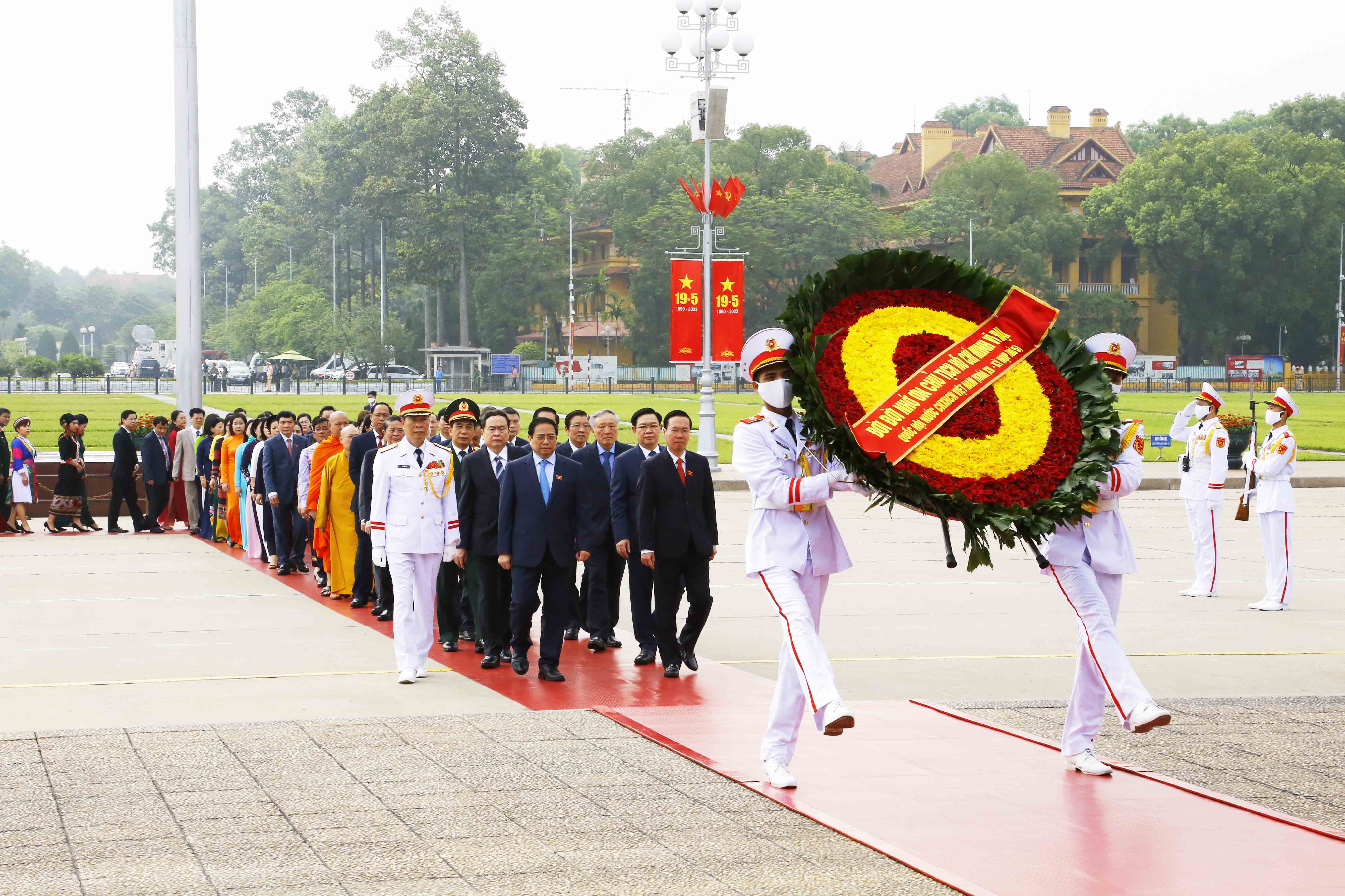 dai bieu quoc hoi 4