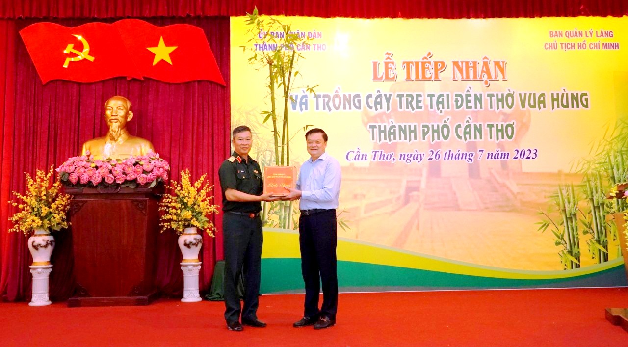 tiep nhan tre 1