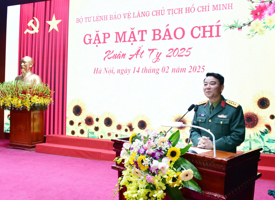 gap mat bao chi 2025 1