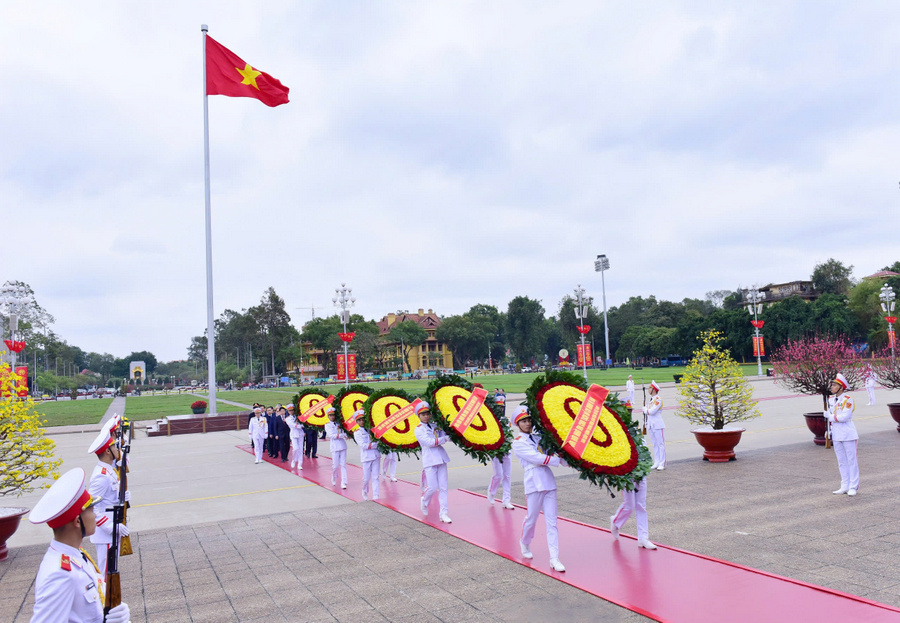 lanh dao dang nha nuoc 1