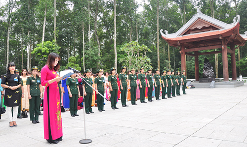 tin phu nu chi hien