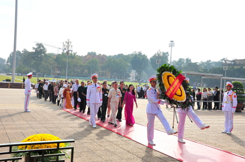 nguoi-co-cong-binh-duong