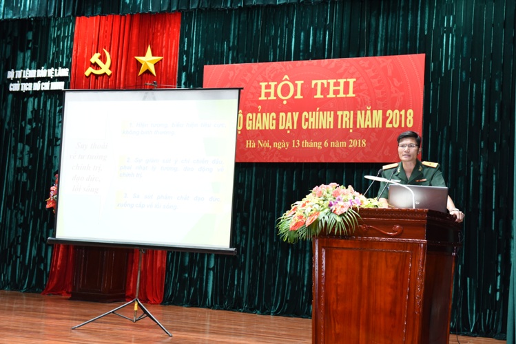 thi can bo giang day CT2018 2