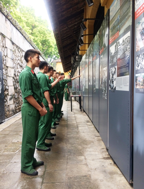 Doan 275 tham Hoa Lo 2018 3