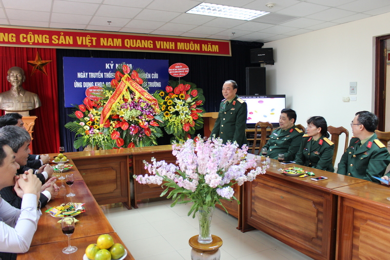 truyen thong trung tam 1