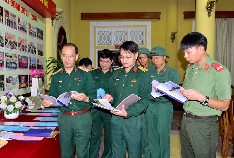 trao giai thi viet 2024 2