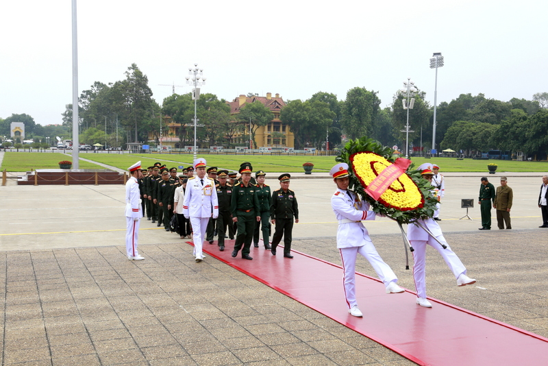 6 11 cong doan lao vao lang 1