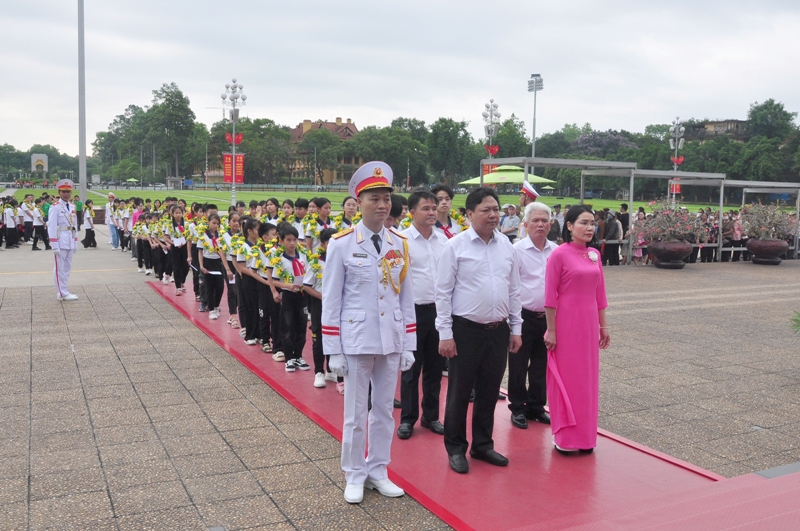 truong hoa lu ninh binh 4