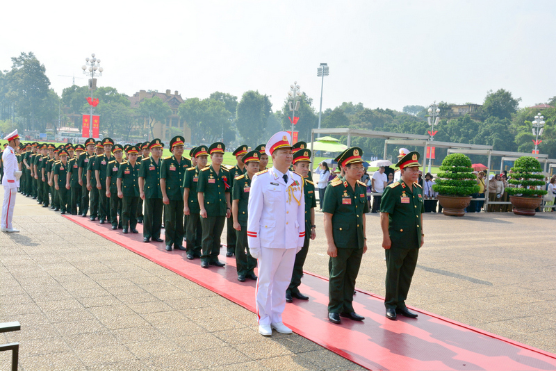 tang thiet giap 5