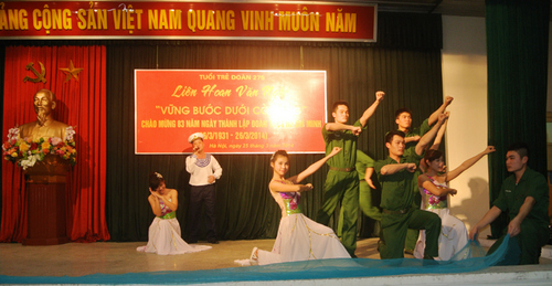 doan-thanh-nien-bqllang.gov.vnce