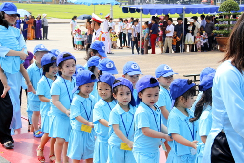 ghi-nhan-khong-khi-vao-lang-vieng-bac-bqllang-gov-vn-4