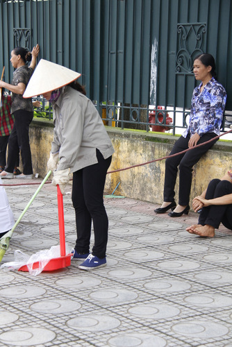 dong-nguoi-vieng-lang-1.5-bqllang.gov.vns