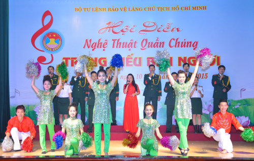 hoi-dien-van-nghe-quan-chung-bo-tu-lenh-2015-2