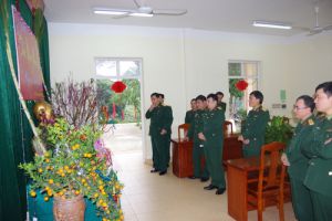Bộ Tư lệnh Bảo vệ Lăng Chủ tịch Hồ Chí Minh kiểm tra và chúc Tết Đoàn 285