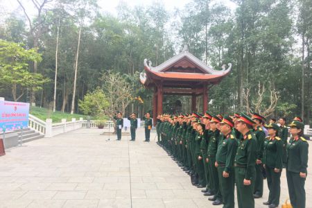 Hiệu quả từ mô hình bổ trợ học tập và làm theo tư tưởng, đạo đức, phong cách Hồ Chí Minh ở trường Sĩ quan Tăng Thiết Giáp