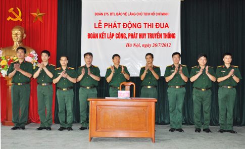 Phat dong thi dua 275 